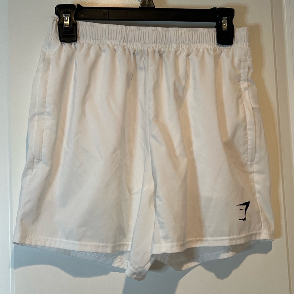 Gym Shark shorts size small excellent condition